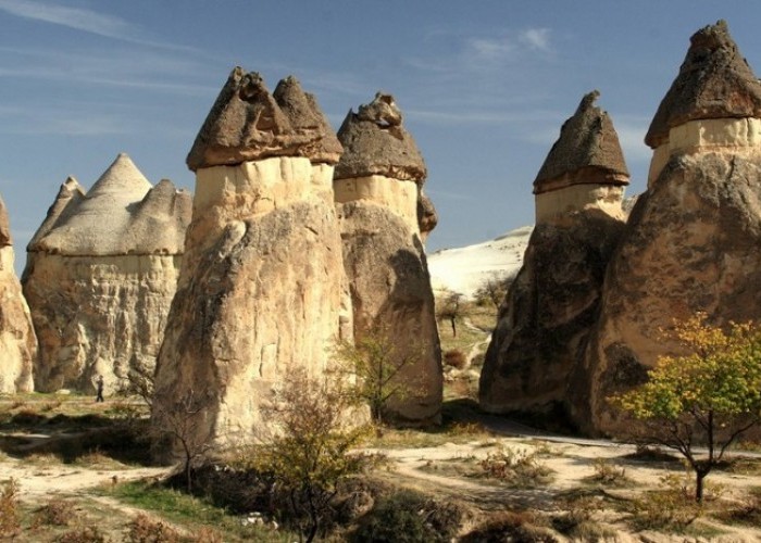 Zemi Valley and Love Valley hiking tour
